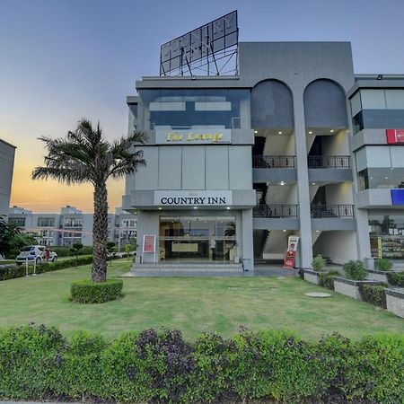 Country Inn Hotels & Resorts Vrindāvan Esterno foto