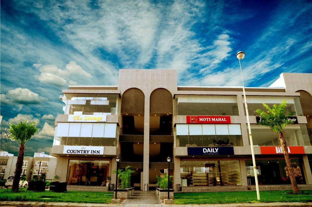 Country Inn Hotels & Resorts Vrindāvan Esterno foto