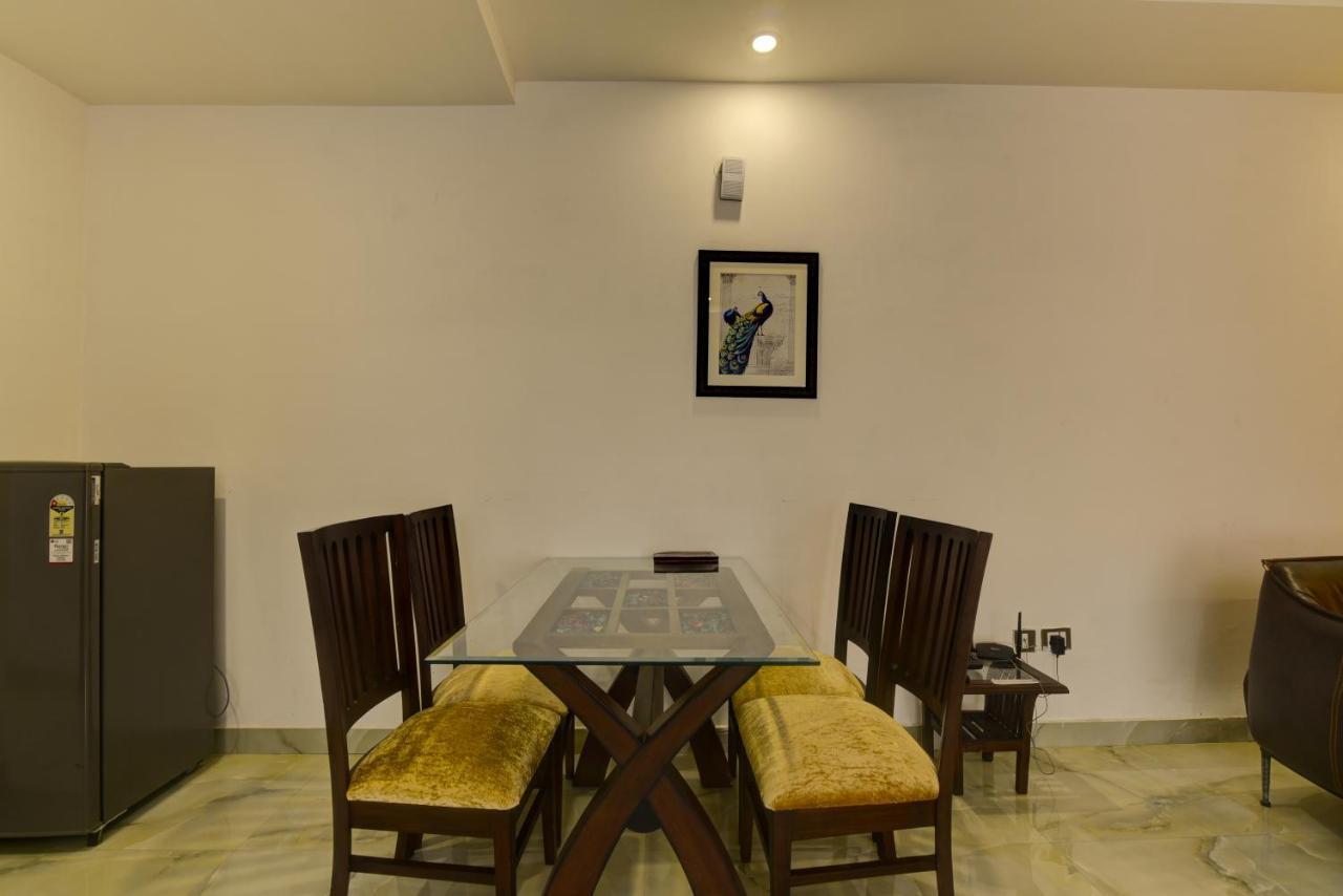 Country Inn Hotels & Resorts Vrindāvan Esterno foto