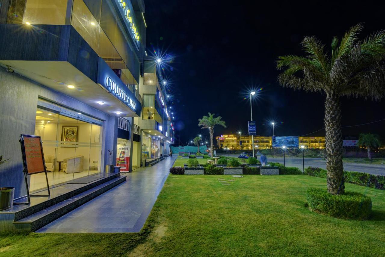 Country Inn Hotels & Resorts Vrindāvan Esterno foto